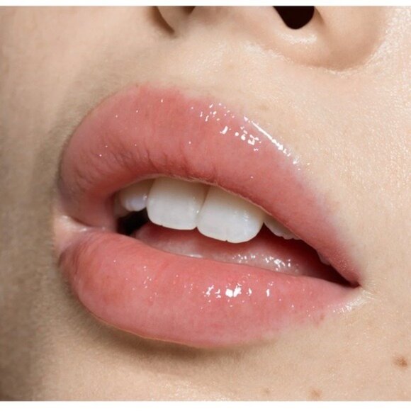 Morphe 2 Glassified Lip Oil Shade Flutter 8.5ml NIB - Picture 9 of 10